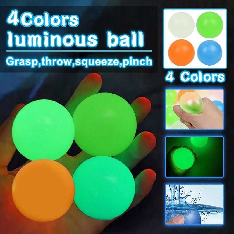 Glowing Wall Balls - GOGO FLEEK