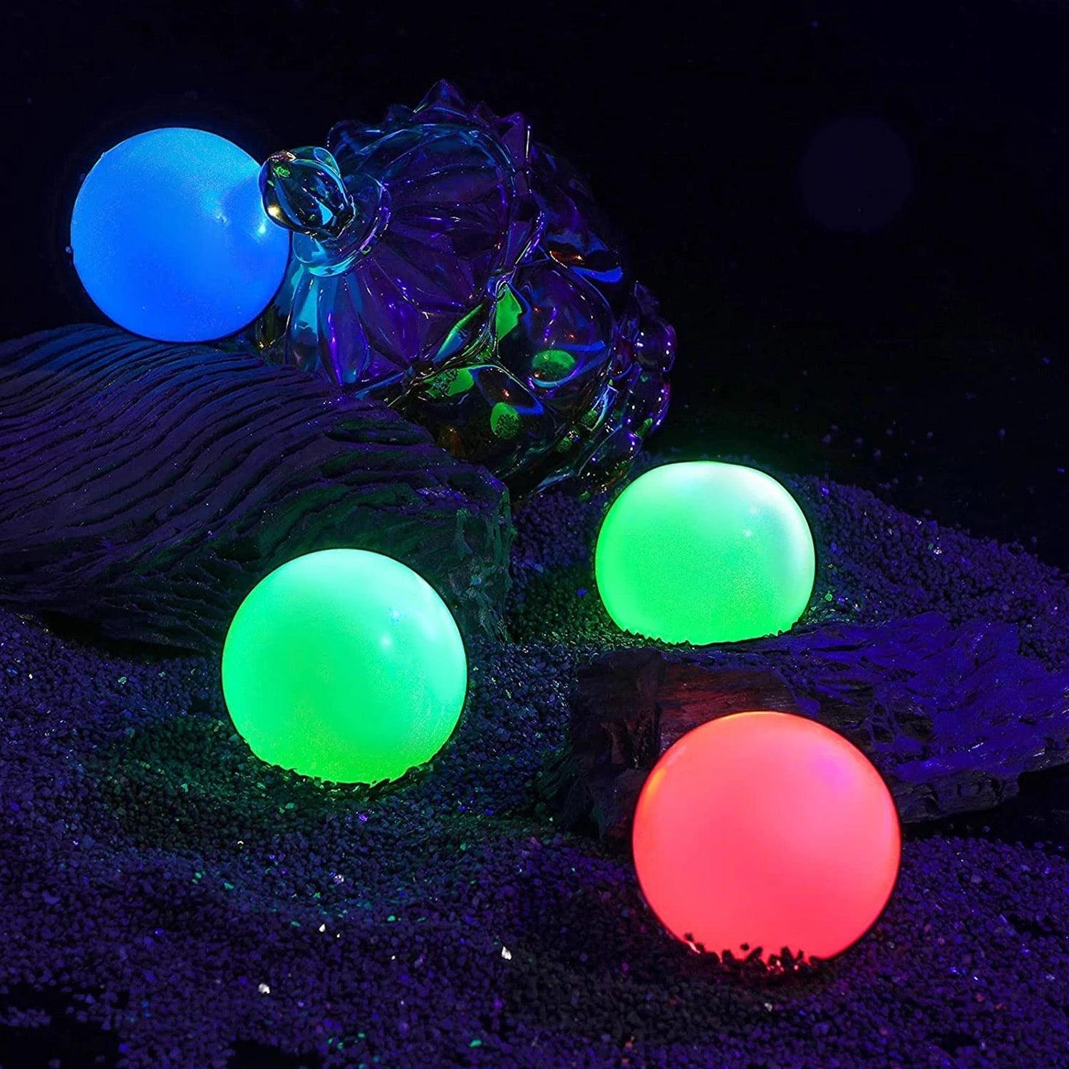 Glowing Wall Balls - GOGO FLEEK