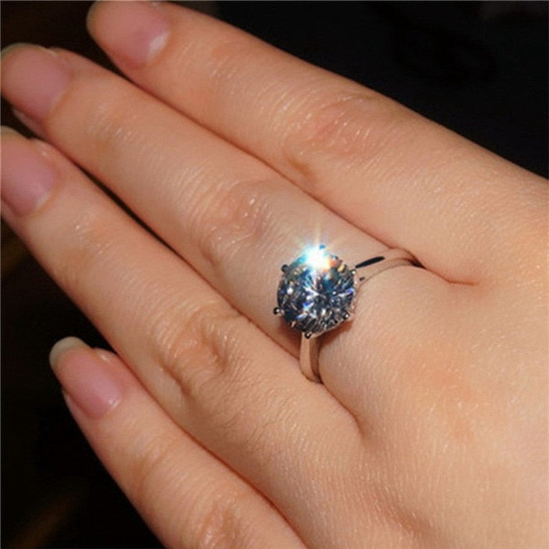 Moissanite Engagement Ring - GOGO FLEEK