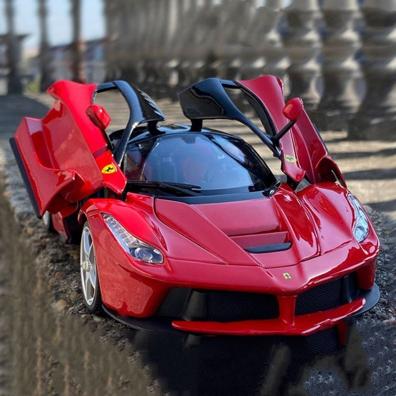 Ferrari Laferrari Alloy Sports Car Model - GOGO FLEEK